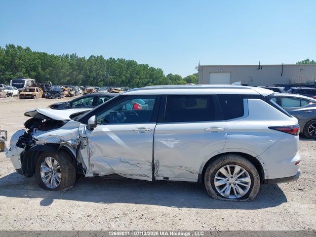 JA4J4VA88SZ617892 Mitsubishi Outlander Le S-awc/se S-awc/sel S-awc