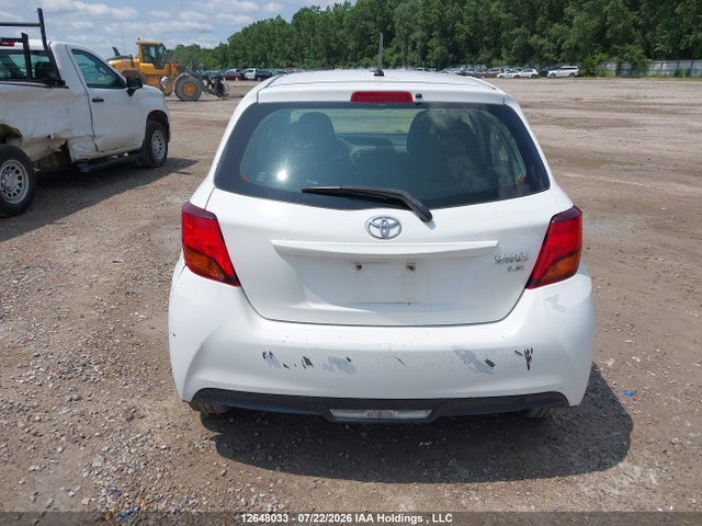 2017 Toyota Yaris L/le/se მანქანა იყიდება აუქციონზე, vin: VNKKTUD37HA081734, აუქციონის ნომერი: 12648033