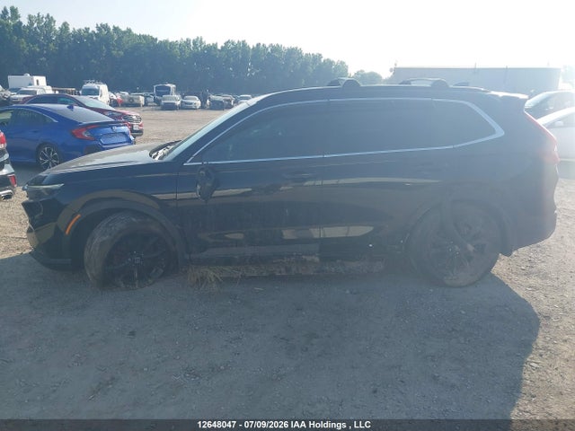 Продаж на аукціоні авто 2024 Honda Cr-v Sport, vin: 2HKRS4H55RH102340, номер лоту: 12648047
