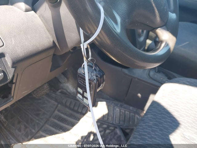 12648060 :رقم المزاد ، JTDBT4K39B1412493 vin ، 2011 Toyota Yaris مزاد بيع