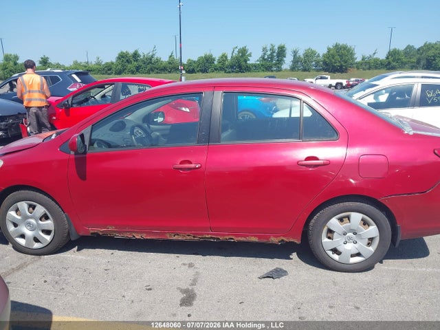 12648060 :رقم المزاد ، JTDBT4K39B1412493 vin ، 2011 Toyota Yaris مزاد بيع