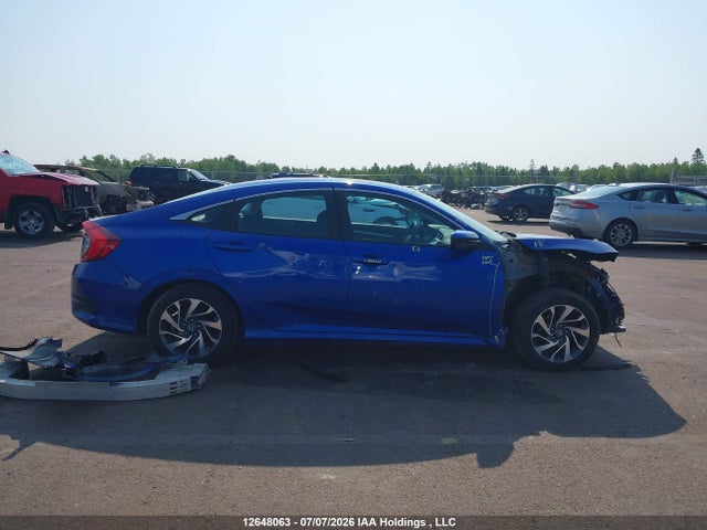 Honda CIVIC EX 2018 2HGFC2F85JH006918 Image 14