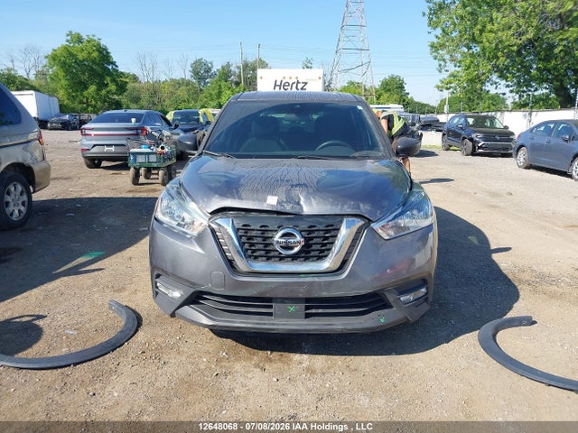 2020 Nissan Kicks S მანქანა იყიდება აუქციონზე, vin: 3N1CP5BV7LL511326, აუქციონის ნომერი: 12648068