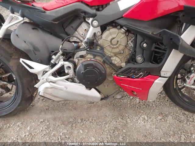 Aukcja sprzedaży 2021 Ducati Streetfighter V4/v4s, vin: ZDMFAKNW5MB006388, numer aukcji: 12648071