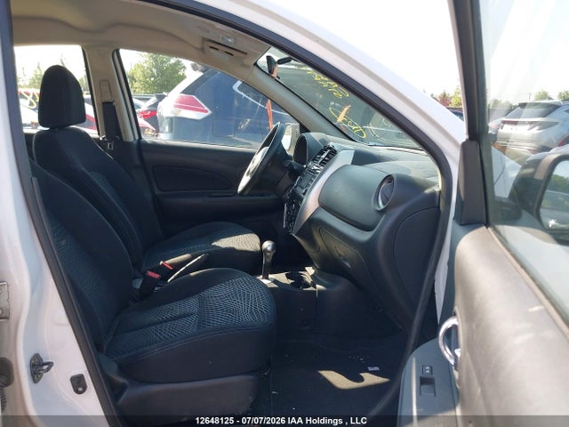 Nissan Micra 2015 3N1CK3CP8FL267824 Image 5