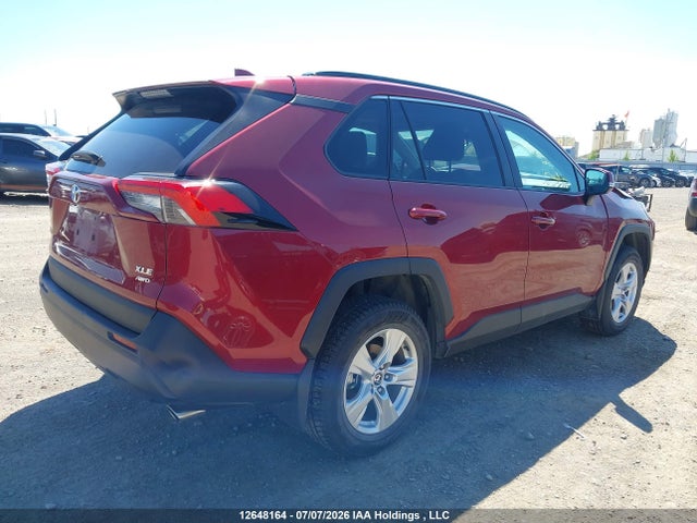 12648164 :رقم المزاد ، 2T3R1RFV8MW191633 vin ، 2021 Toyota Rav4 Xle مزاد بيع