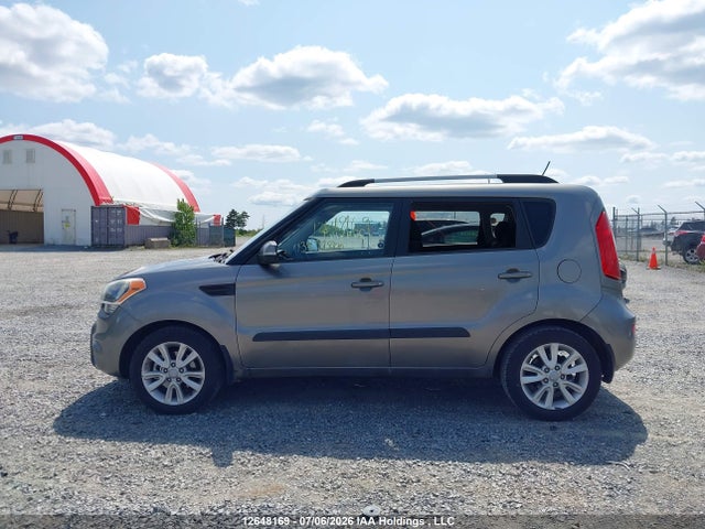 Aukcja sprzedaży 2013 Kia Soul 2u/2u Eco/4u/4u Burner/4u Luxury/4u Retro, vin: KNDJT2A66D7638969, numer aukcji: 12648169