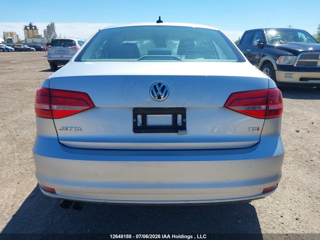 3VWD07AJ7FM324860 Volkswagen Jetta 1.8 Tsi Comfortline/1.8 Tsi Trendline+