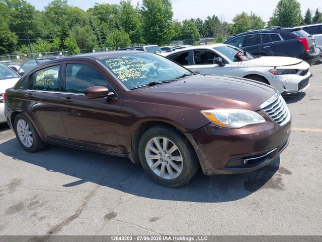 2012 Chrysler 200 Touring მანქანა იყიდება აუქციონზე, vin: 1C3CCBBG3CN289736, აუქციონის ნომერი: 12648203