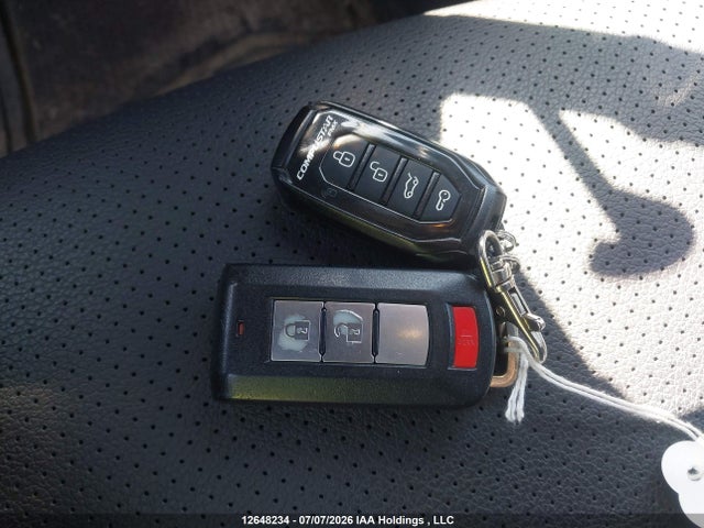 JA4JZ3AX4JZ603659 Mitsubishi Outlander Se/sel