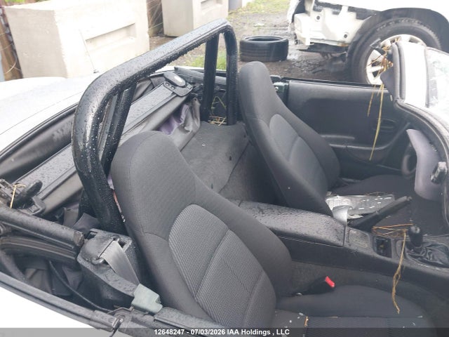 1999 Mazda Mx5 Miata მანქანა იყიდება აუქციონზე, vin: JM1NB3537X0121588, აუქციონის ნომერი: 12648247