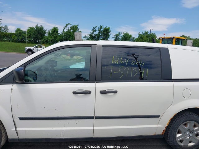 12648291 :رقم المزاد ، 2C4JRGAG4DR571341 vin ، 2013 Ram Tradesman مزاد بيع