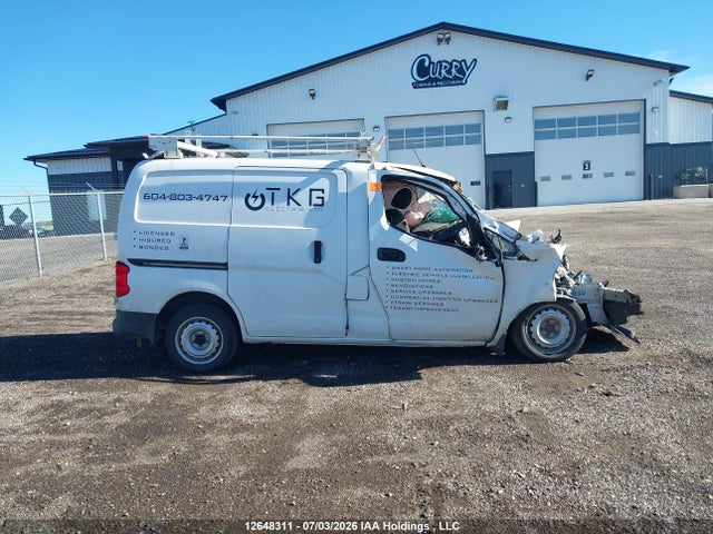 3N6CM0KN4FK730793 Nissan Nv200 2.5s/2.5sv