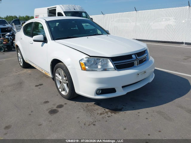 12648319 :رقم المزاد ، 1C3CDZCBXDN502305 vin ، 2013 Dodge Avenger مزاد بيع