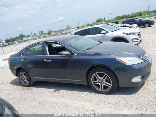 12648324 :رقم المزاد ، JTHBK1EG0B2466001 vin ، 2011 Lexus Es 350 350 مزاد بيع