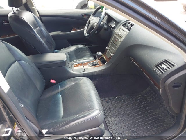 12648324 :رقم المزاد ، JTHBK1EG0B2466001 vin ، 2011 Lexus Es 350 350 مزاد بيع