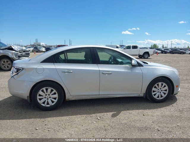 12648332 :رقم المزاد ، 1G1PA5SHXB7221278 vin ، 2011 Chevrolet Cruze Ls مزاد بيع
