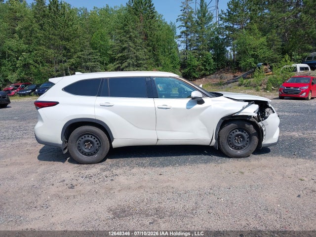Aukcja sprzedaży 2022 Toyota Highlander Xle, vin: 5TDGZRBH5NS168524, numer aukcji: 12648346