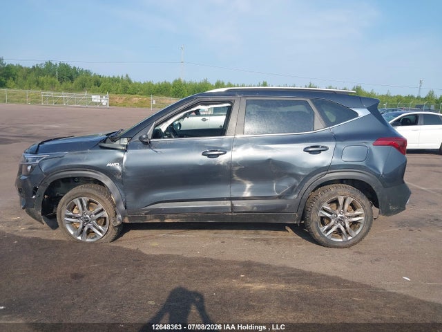 12648363 :رقم المزاد ، KNDEUCAA1P7348703 vin ، 2023 Kia Seltos Ex مزاد بيع