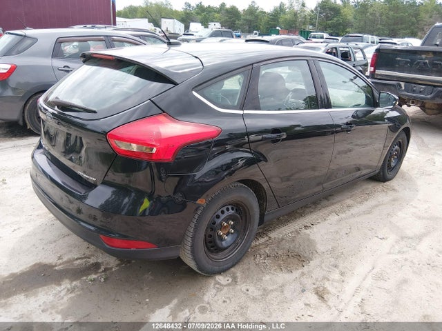 12648432 :رقم المزاد ، 1FADP3N24JL296218 vin ، 2018 Ford Focus مزاد بيع