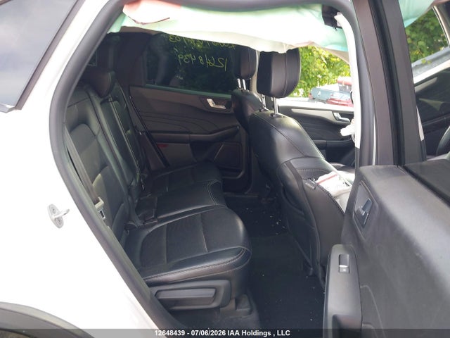 Продаж на аукціоні авто 2022 Ford Escape Sel Hybrid, vin: 1FMCU9CZ2NUB01083, номер лоту: 12648439