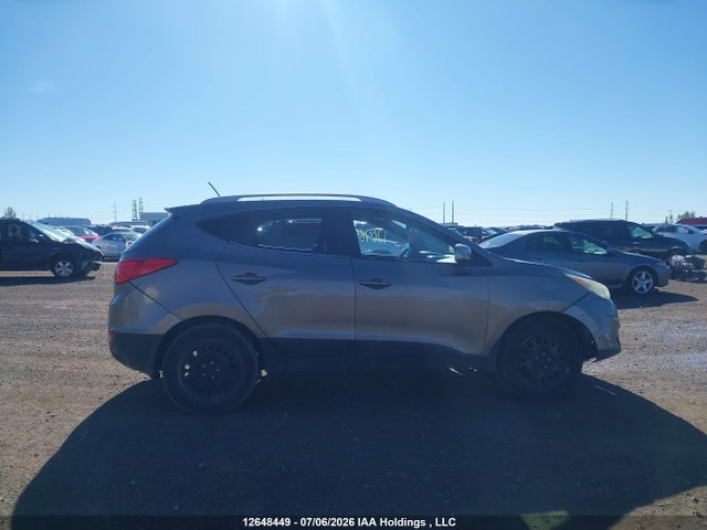 Продажа на аукционе авто 2010 Hyundai Tucson Gls, vin: KM8JU3AC2AU038936, номер лота: 12648449