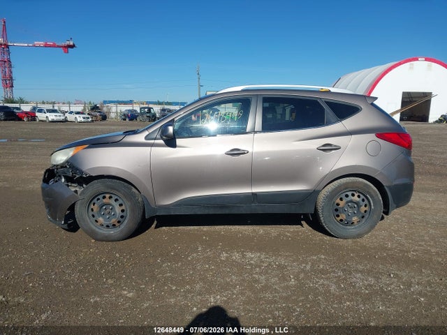 Продажа на аукционе авто 2010 Hyundai Tucson Gls, vin: KM8JU3AC2AU038936, номер лота: 12648449