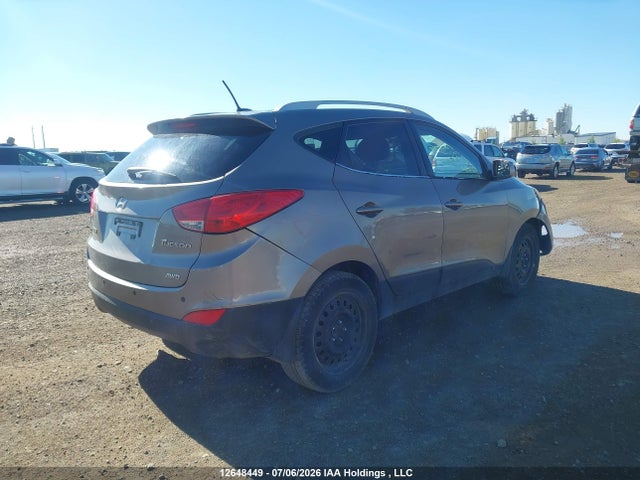 Продажа на аукционе авто 2010 Hyundai Tucson Gls, vin: KM8JU3AC2AU038936, номер лота: 12648449