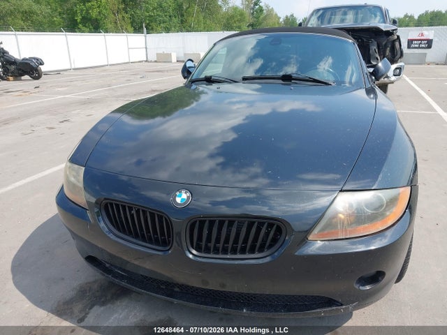 12648464 :رقم المزاد ، 4USBT33544LR69176 vin ، 2004 Bmw Z4 2.5i مزاد بيع