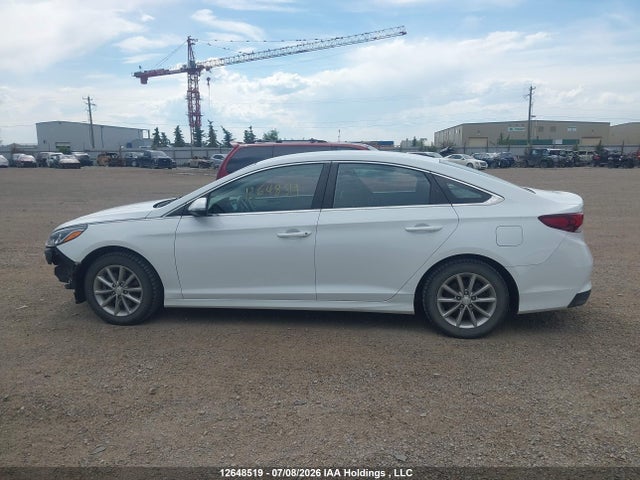 2018 Hyundai Sonata Gl მანქანა იყიდება აუქციონზე, vin: 5NPE24AF6JH626313, აუქციონის ნომერი: 12648519