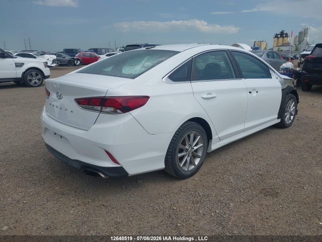 2018 Hyundai Sonata Gl მანქანა იყიდება აუქციონზე, vin: 5NPE24AF6JH626313, აუქციონის ნომერი: 12648519