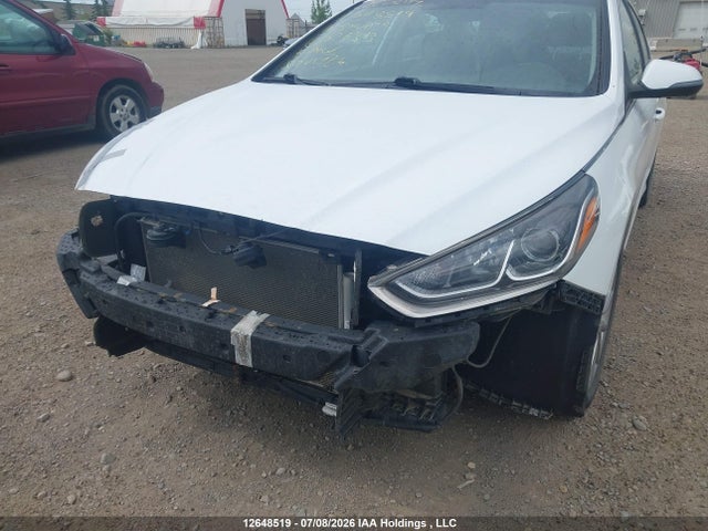 2018 Hyundai Sonata Gl მანქანა იყიდება აუქციონზე, vin: 5NPE24AF6JH626313, აუქციონის ნომერი: 12648519