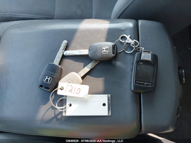 12648528 :رقم المزاد ، 5FNYF18318B501210 vin ، 2008 Honda Pilot Se مزاد بيع