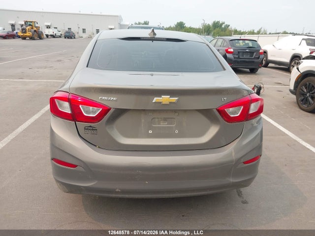 Продаж на аукціоні авто 2018 Chevrolet Cruze Lt Auto, vin: 1G1BE5SM7J7244236, номер лоту: 12648578