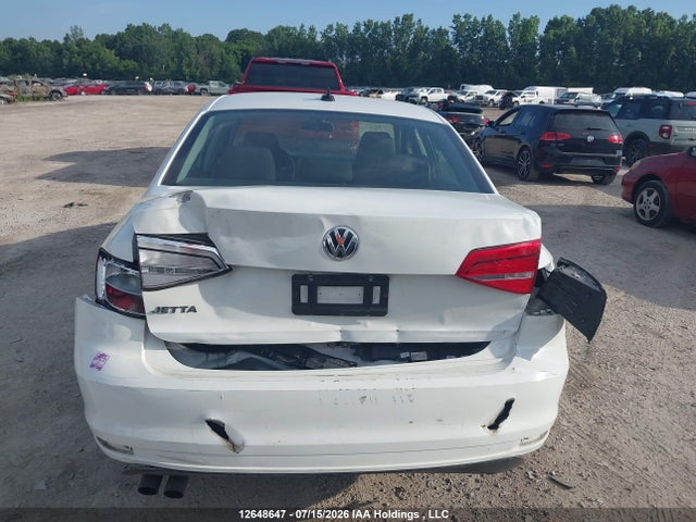 3VW2K7AJ9FM334758 Volkswagen Jetta 2.0l Trendline/2.0l Trendline+