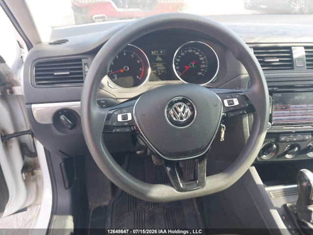 3VW2K7AJ9FM334758 Volkswagen Jetta 2.0l Trendline/2.0l Trendline+