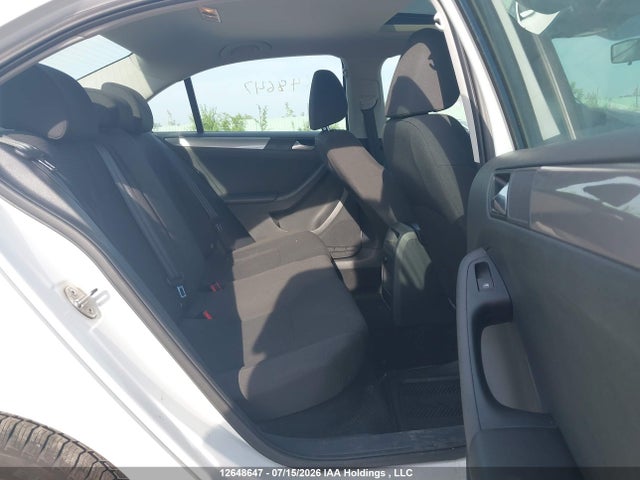 3VW2K7AJ9FM334758 Volkswagen Jetta 2.0l Trendline/2.0l Trendline+