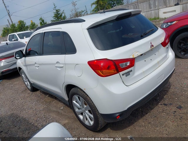 Mitsubishi RVR 2014 4A4AJ4AU1EE602449 Image 3