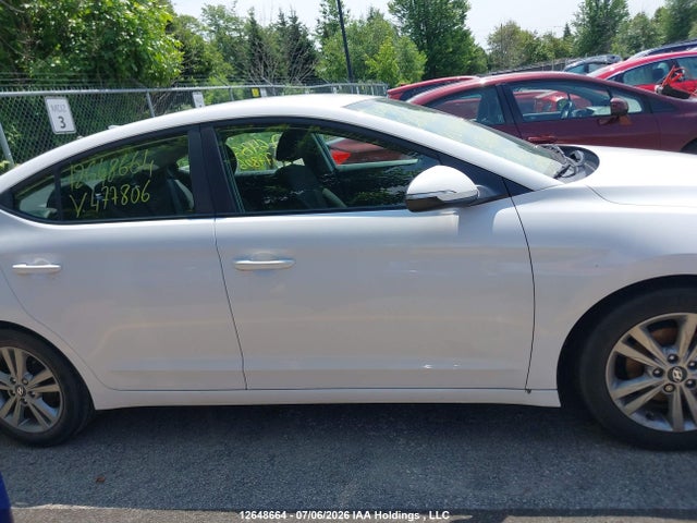 Hyundai ELANTRA GL 2018 KMHD84LF5JU477806 Image 13
