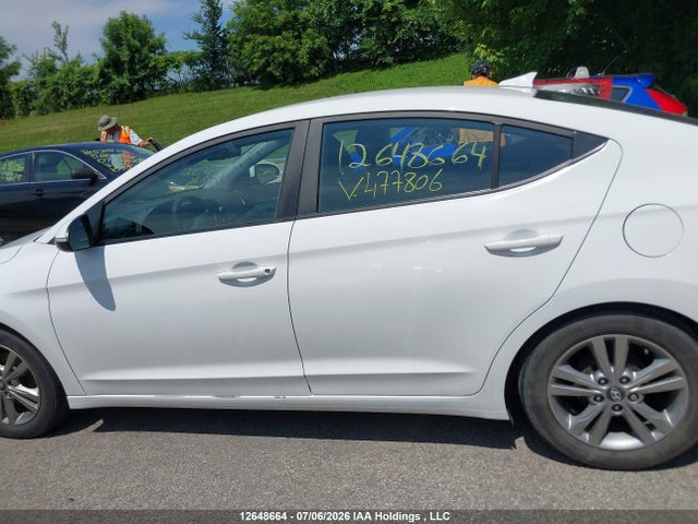 Hyundai ELANTRA GL 2018 KMHD84LF5JU477806 Image 14