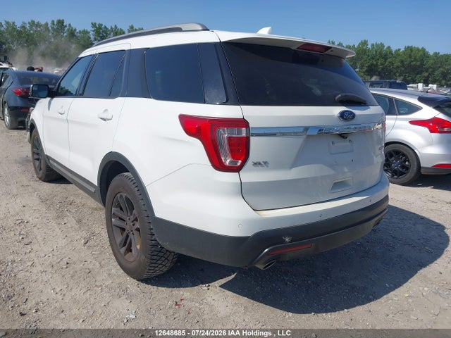 Ford EXPLORER XLT 2016 1FM5K7D88GGC15857 Image 3