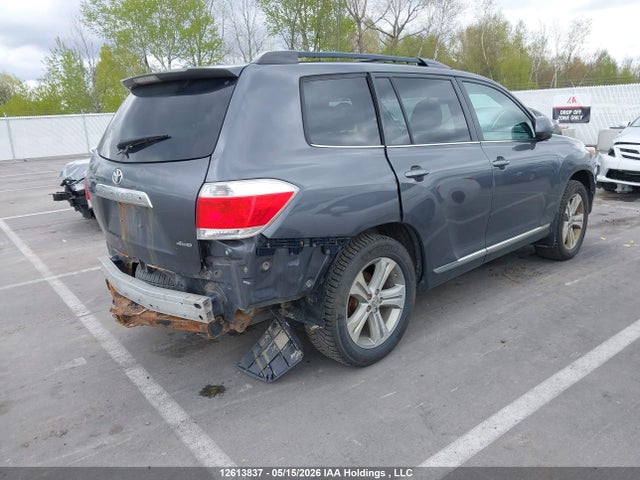 12613837 :رقم المزاد ، 5TDBK3EH5CS159035 vin ، 2012 Toyota Highlander V6 مزاد بيع