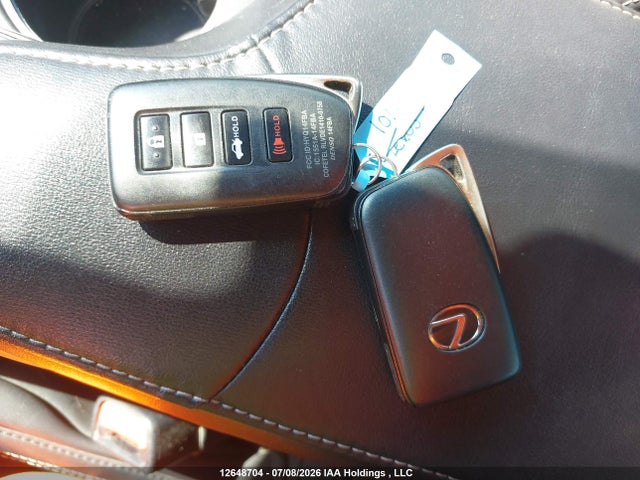 JTHS85BC2J5003992 Lexus RC 300