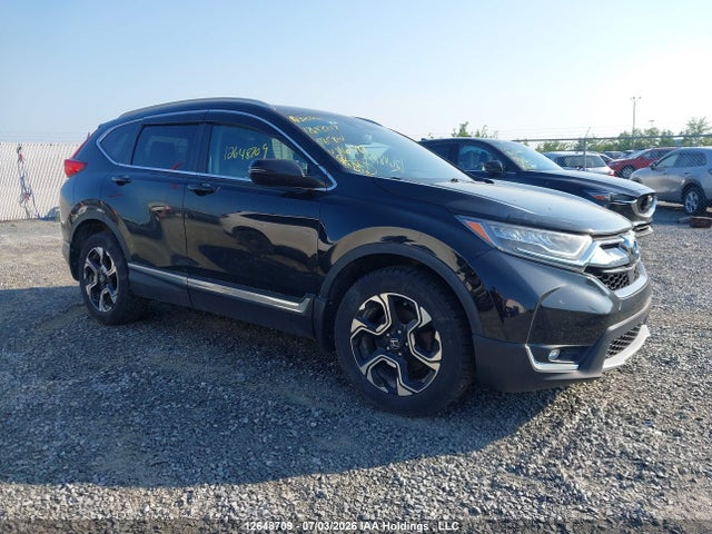 12648709 :رقم المزاد ، 2HKRW2H9XJH116587 vin ، 2018 Honda Cr-v Touring مزاد بيع