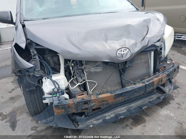 12648720 :رقم المزاد ، 5TDKK3DC6GS753709 vin ، 2016 Toyota Sienna Le V6 مزاد بيع