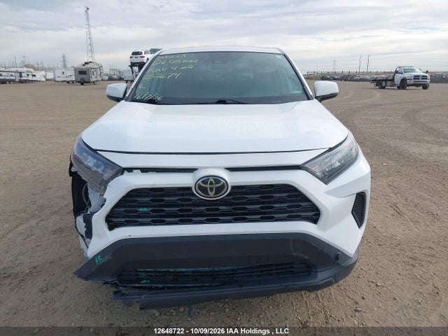 Toyota RAV4 LE 2022 2T3B1RFV9NW257674 Image 12