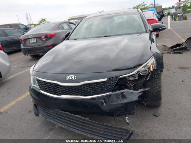 2017 Kia Optima Lx/lx+ მანქანა იყიდება აუქციონზე, vin: 5XXGT4L3XHG127917, აუქციონის ნომერი: 12648742