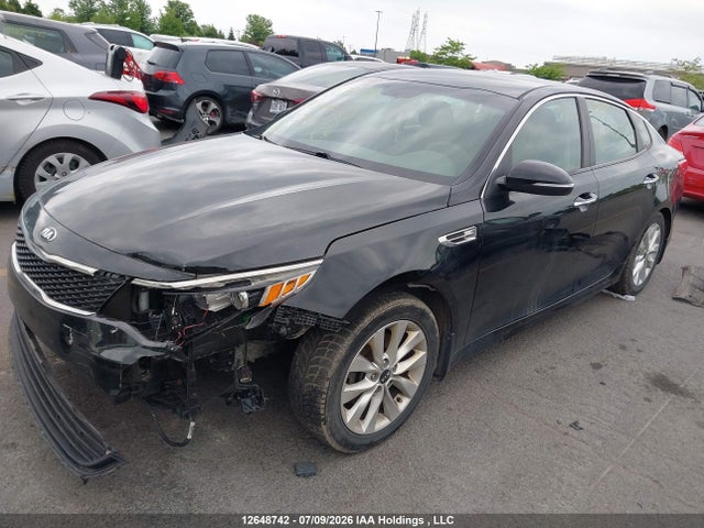 2017 Kia Optima Lx/lx+ მანქანა იყიდება აუქციონზე, vin: 5XXGT4L3XHG127917, აუქციონის ნომერი: 12648742