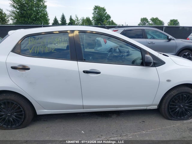 12648745 :رقم المزاد ، JM1DE1HY0B0119902 vin ، 2011 Mazda Mazda2 مزاد بيع