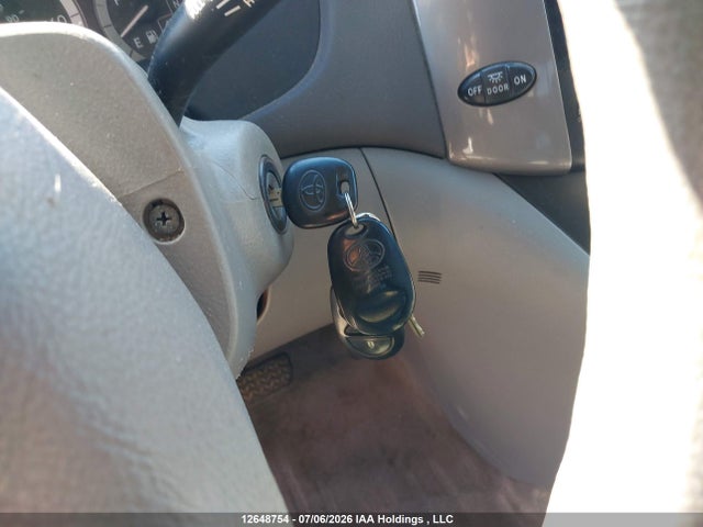 2010 Toyota Sienna Ce მანქანა იყიდება აუქციონზე, vin: 5TDZK4CC3AS327764, აუქციონის ნომერი: 12648754